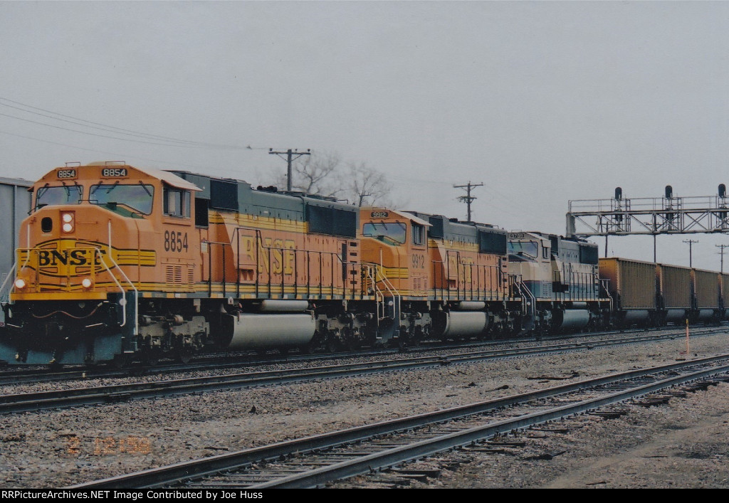 BNSF 8854 West